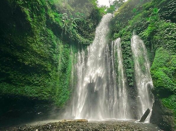 Pemandangan laut
